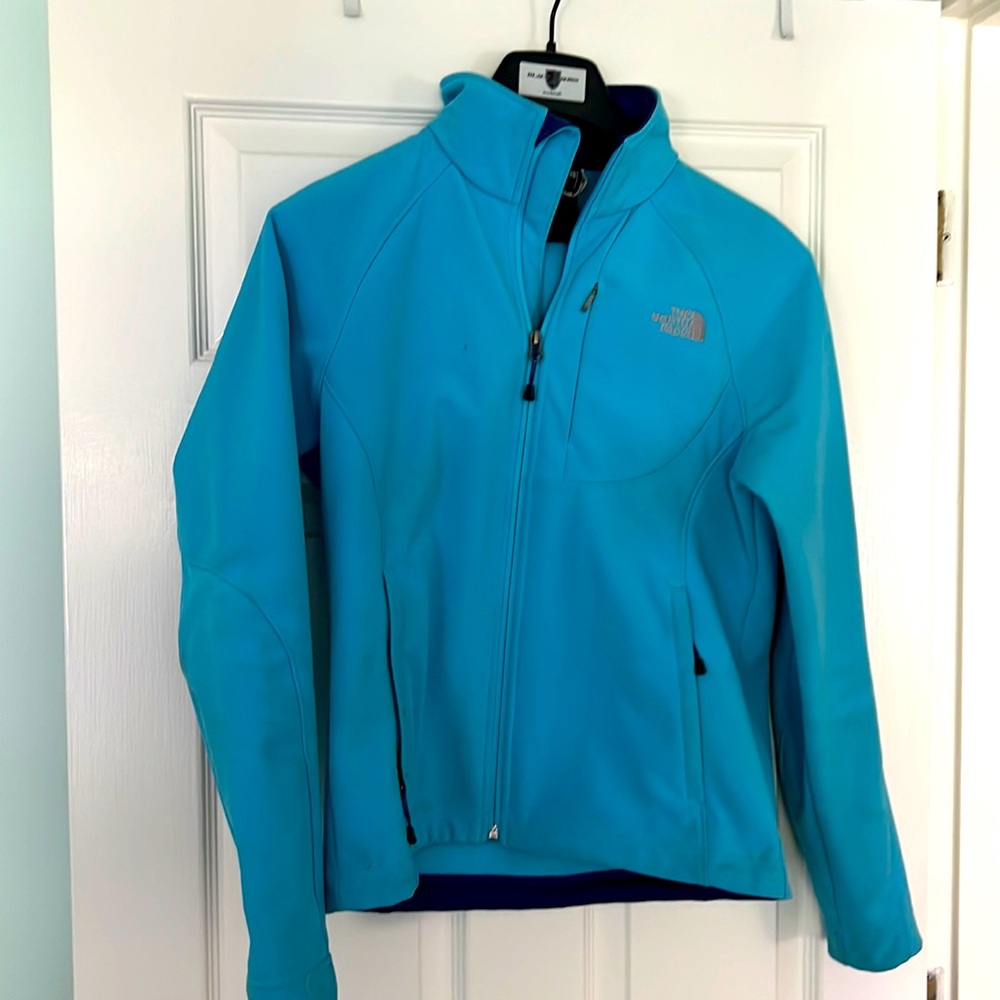 North Face Lightweight Jacket!